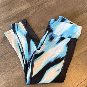 LuLaRoe Black, Blue and White Brushstroke Leggings